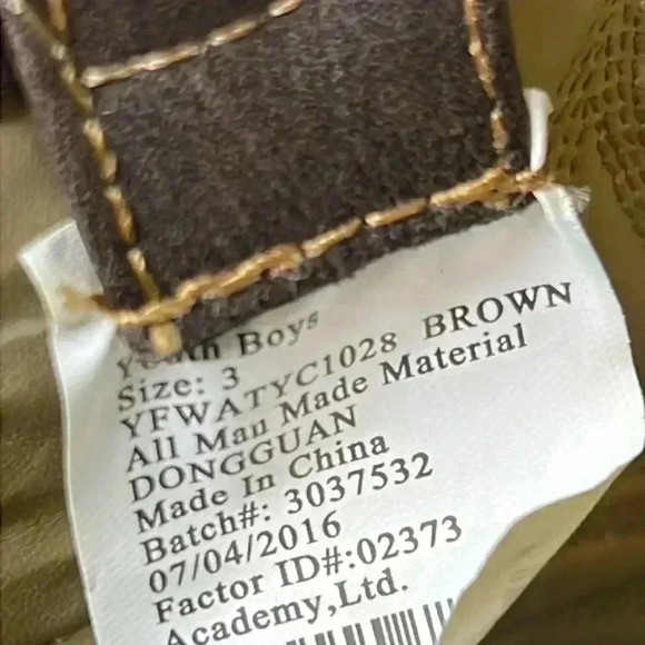 Austin Trading Co. Kid's Cowboy Pull On Boots Brown
Faux Leather Size 3 - Picture 12 of 15